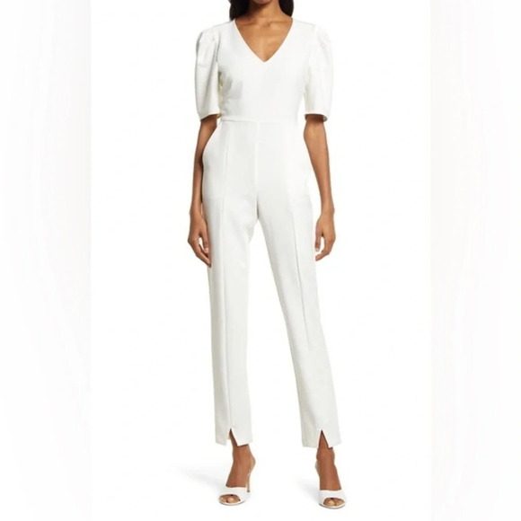 NWT Chelsea 28 Puff Sleeve Jumpsuit Ivory Cloud Size Medium - Picture 1 of 11